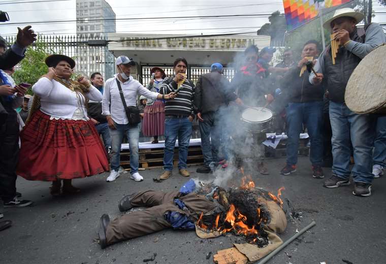 Evistas Dan Plazo Al TSE Hasta El 21 De Noviembre Para Revertir Su