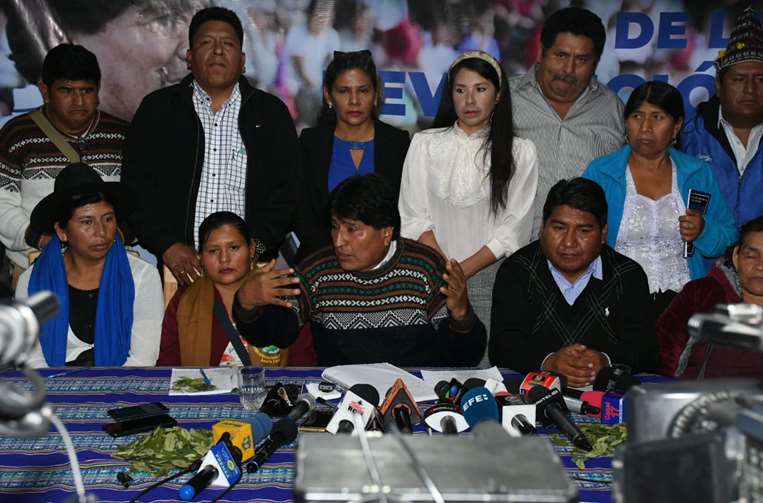 Evo Morales presentó a la directiva del MAS /Foto: APG Noticias