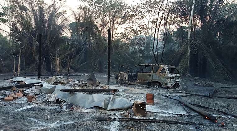 Comunidad tacana Buena Vista fue afectada por el fuego/Foto: APG
