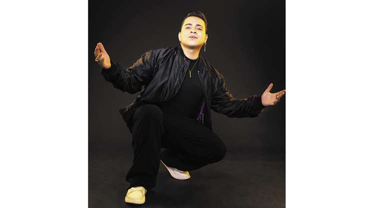 Luis Vega, cantautor boliviano que se encuentra en México