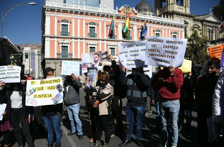 Interculturales apoyan al ministro Eduardo del Castillo /Foto: APG Noticias