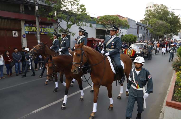 Actos oficiales por la efeméride de Cochabamba
