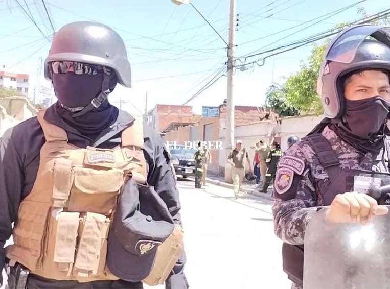 Operativo, Policía, Cochabamba, hombre armado