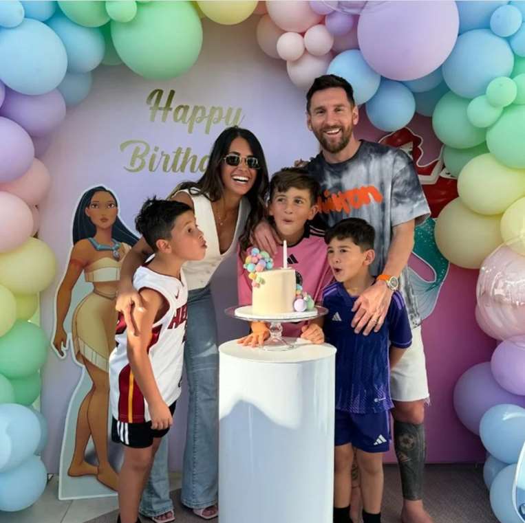 Antonela Roccuzzo celebró su cumpleaños con temática de Disney