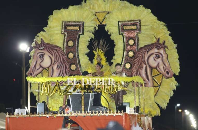 Nazarena I, reina del Carnaval Infantil. Foto: Fuad Landívar