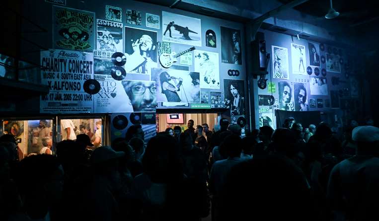 Espacio para conciertos en la Fábrica de Arte Cubano en La Habana / AFP 