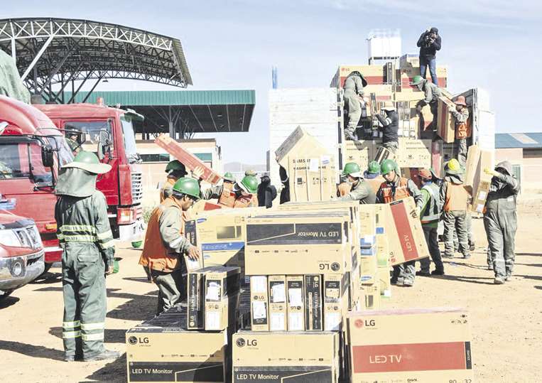 Controles contra el contrabando en la frontera boliviana/Foto: ABI