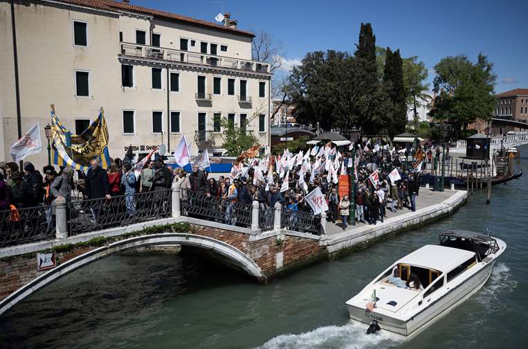 Manifestación contra la nueva tarifa de acceso a Venecia / AFP