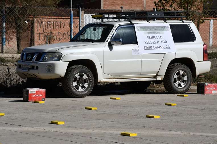 Agentes de la Felcn incautaron 484 kilos de cocaína, en Oruro/Foto: MinGob