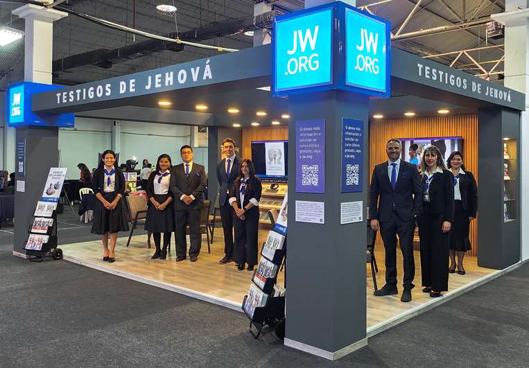 Testigos de Jehová en la Feria del Libro de Santa Cruz