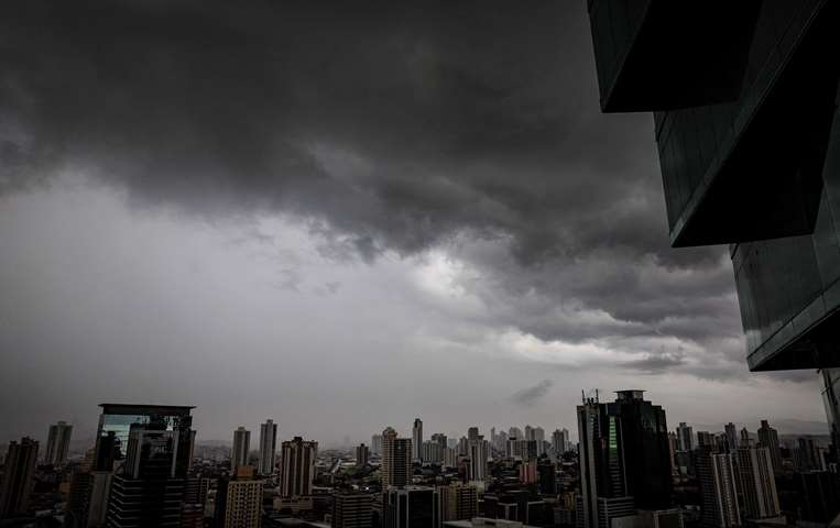 Mal tiempo en Ciudad de Panamá /Foto: AFP