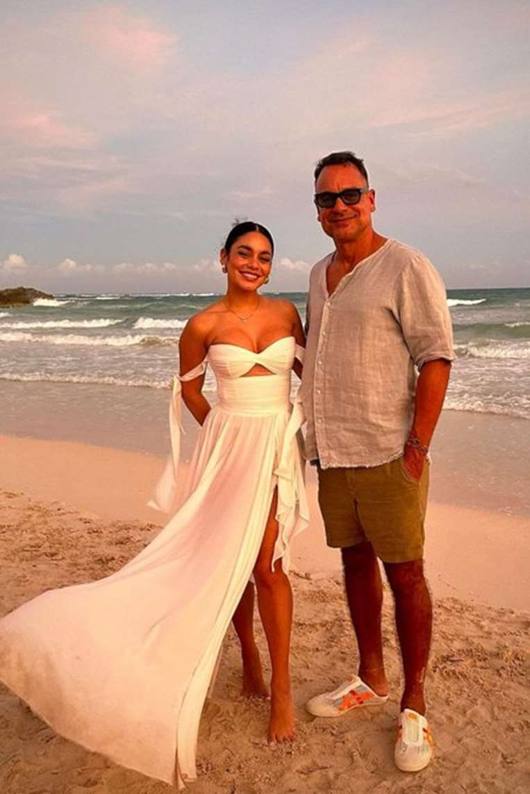 Vanessa Hudgens Y Cole Tucker ¿boda íntima En Tulum El Deber 
