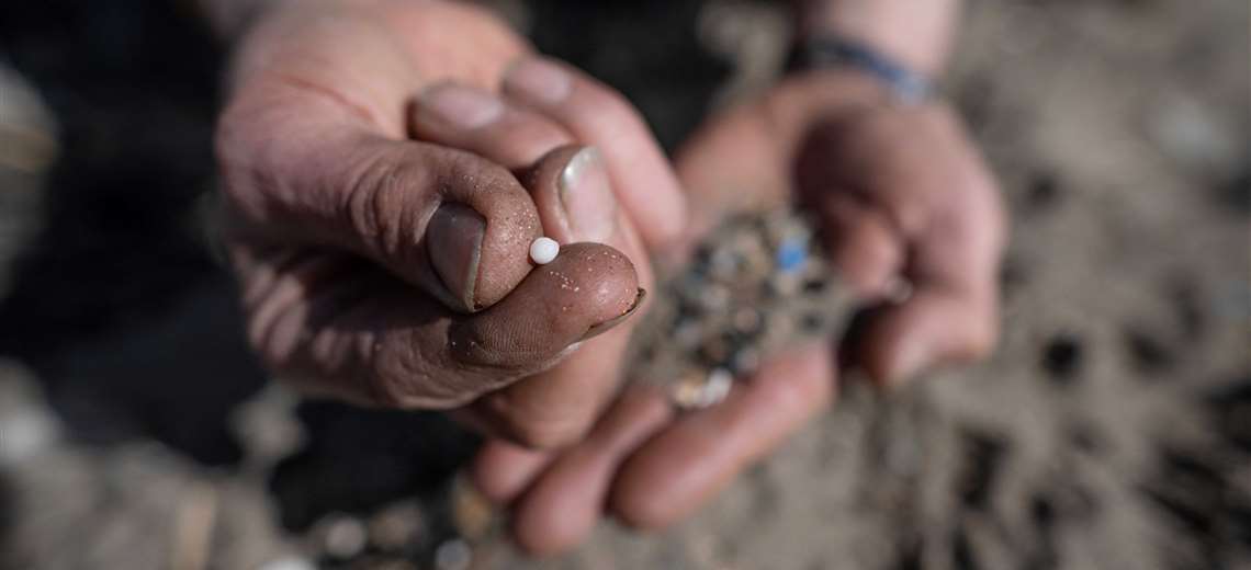 Microplastics silently invade English beaches