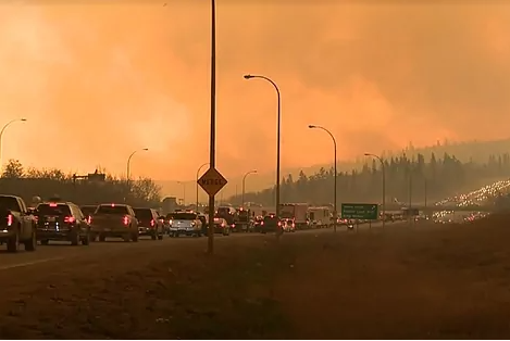 Canada: 25,000 people evacuated due to forest fires