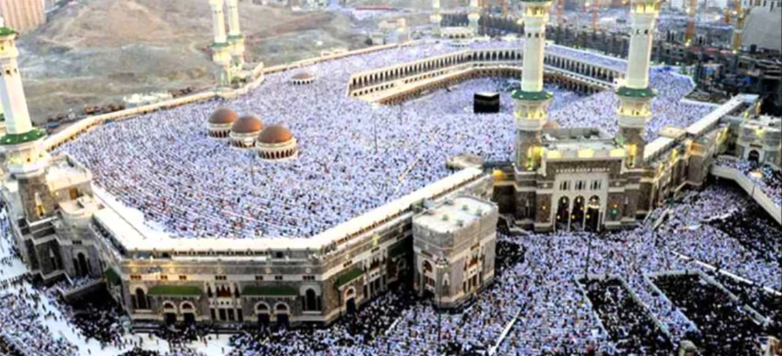 Over 2,000 people suffered heat stress on pilgrimage to Mecca in Saudi Arabia