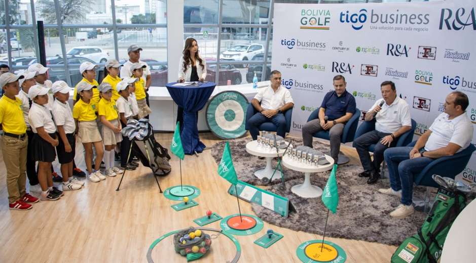 Bolivian Golf Federation will deliver equipment for beginners