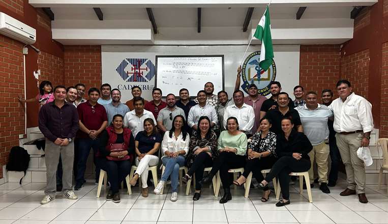 Claudia Pacheco Es La Primera Mujer En Liderar El Colegio De Economistas De Santa Cruz El Deber 1455