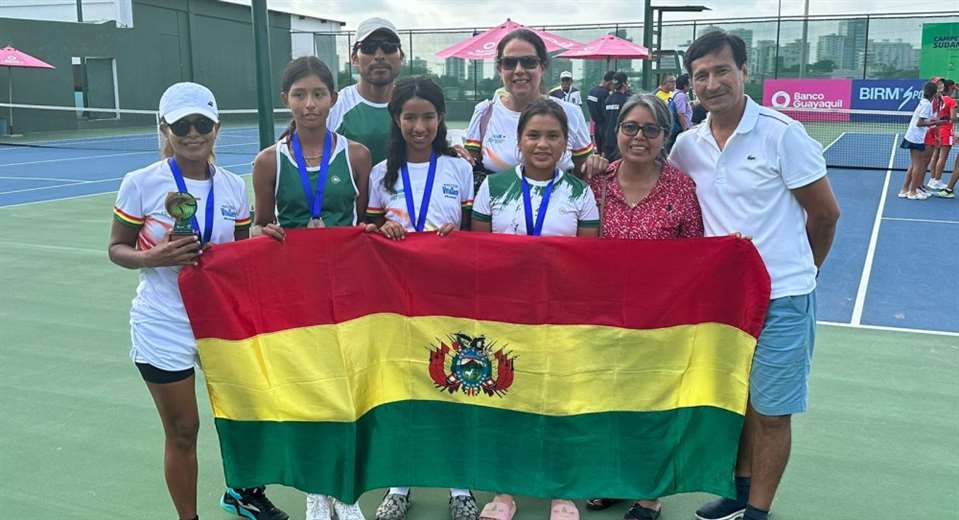 Bolivia made podium in ladies in the Sudamericano de Tenis Sub-12