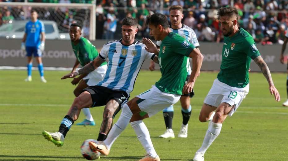 Uruguay golea y se aferra a puestos de clasificación - CONMEBOL