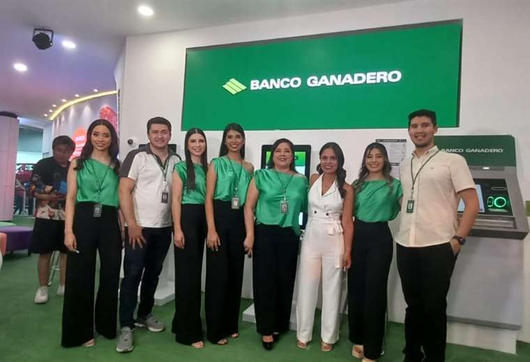 Banco Ganadero recibe a los visitantes de Expocruz con un stand