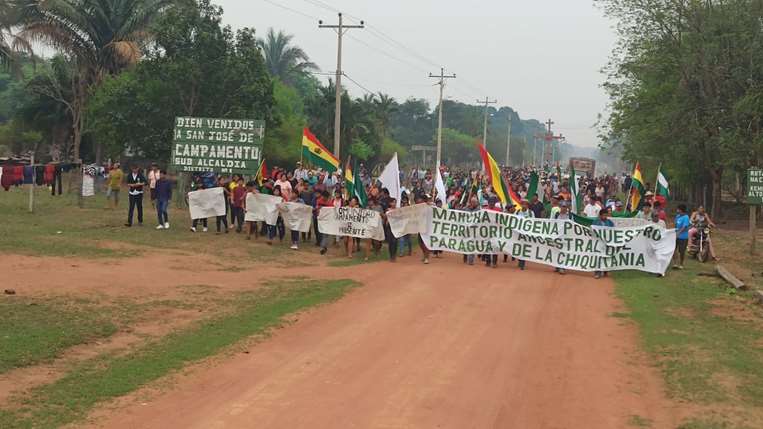 Marcha hacia San Ignacio de Velasco