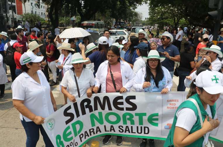 Marcha del sector salud | Foto: Juan Carlos Torrejón