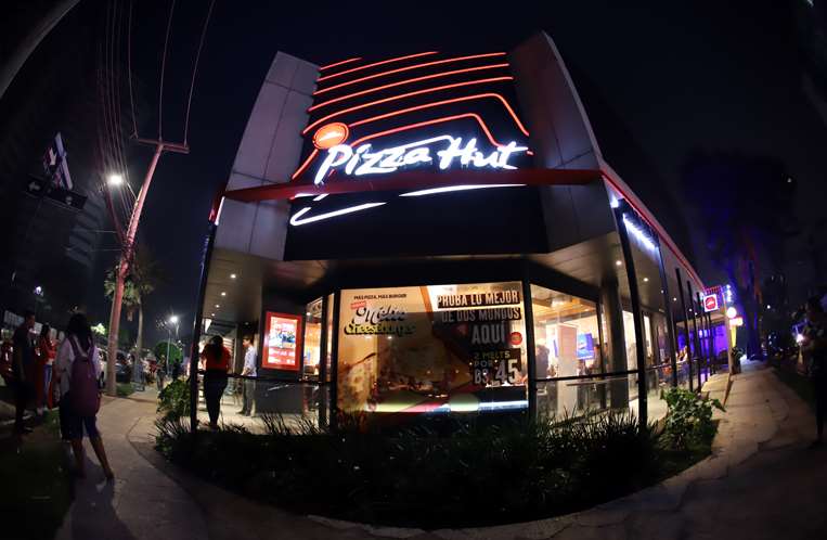 Pizza Hut 