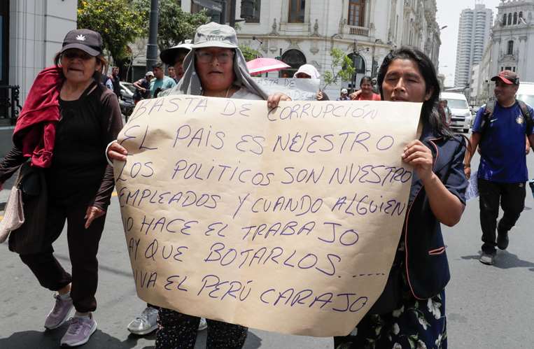 Protesta en Lima, Perú /Foto: EFE