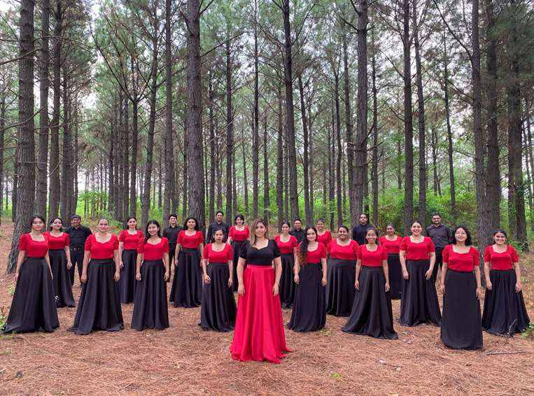 La Orquesta Coral Dívano tocará en la plaza de Los Chacos