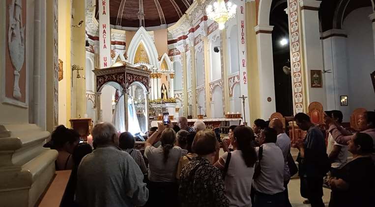 Novena de la Virgen de Cotoca/Foto: Fuad Landívar