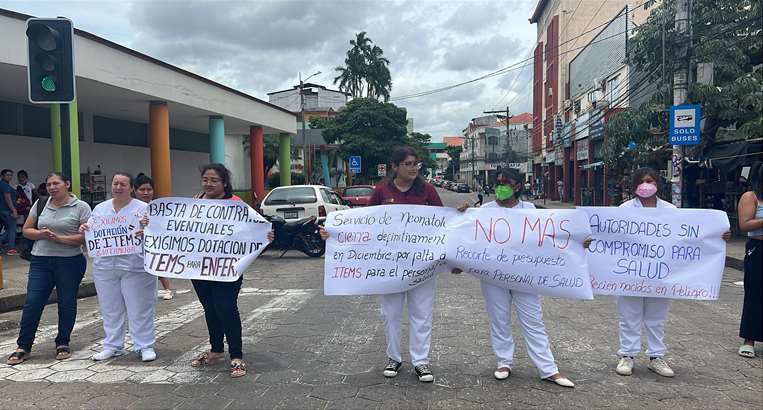 Children's Hospital Sirmes Protest