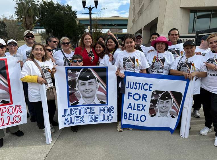 Apoyo de bolivianos en el juicio por la muerte de Alexander Bello Ortiz 