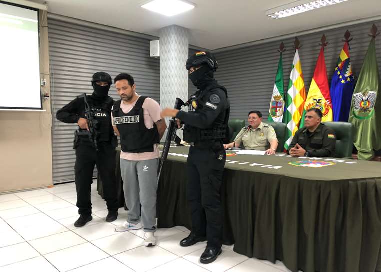 Policía presentó a Luiz Fernando Soares de Souza, miembro del PCC. foto: Jessica Vega