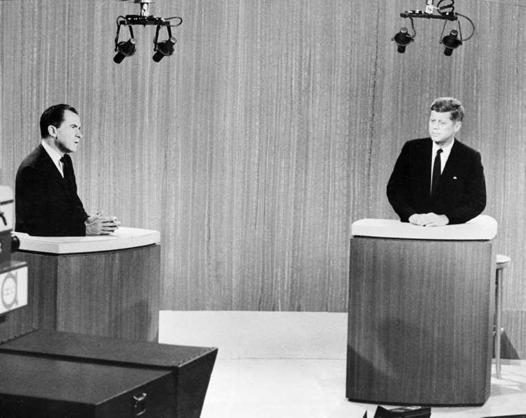 Richard Nixon y John Kennedy en el primer debate presidencial televisado / AFP Archivo