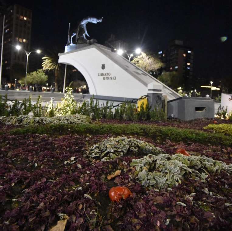 Destrozos a la plaza Abaroa /Foto: Alcaldía de La Paz