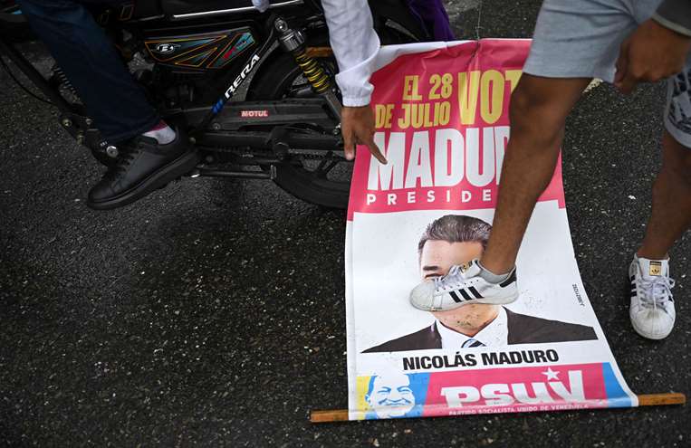 Protestas en Venezuela un día después de las elecciones