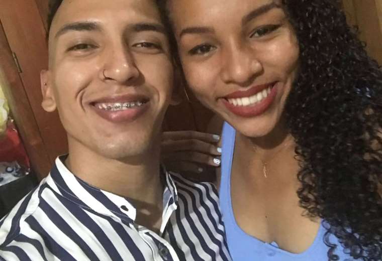 Guadalupe con su novio, Jhonatan Goytia