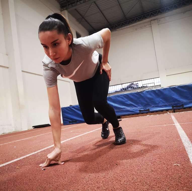 Lauren Mendoza es compañera de equipo de Guadalupe