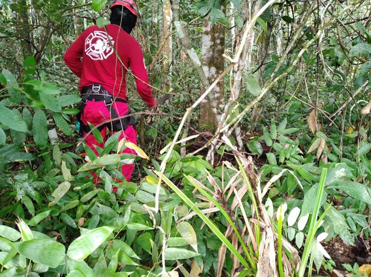 El cuerpo de Guido Anagua fue hallado en una zona boscosa/Foto: Soledad Prado