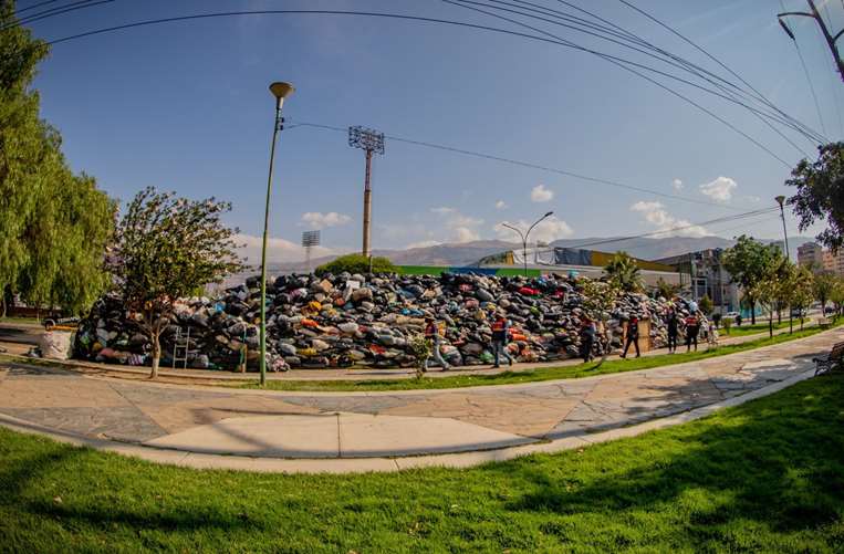 Promontorio de basura. Foto:  Humberto Aillón.