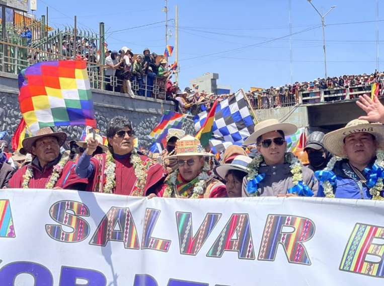 La marcha de Evo Morales pasa por El Alto / Foto Facebook de Evo Morales