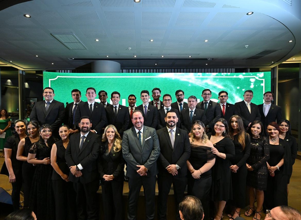 Equipo de Gumucio Litigation Corporate