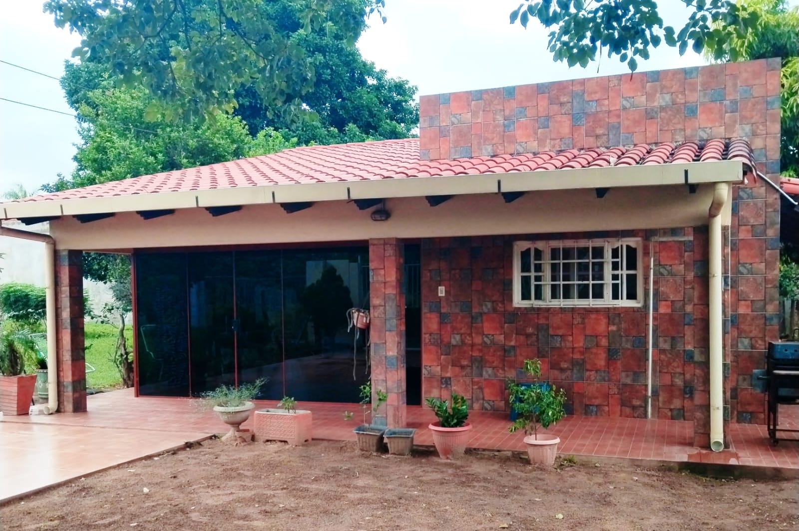 BONITA CASA EN VENTA,