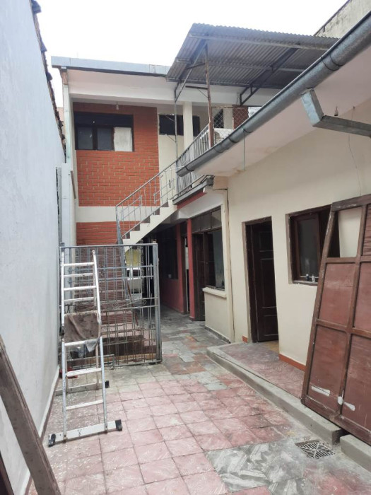 casa en el centro - image 2