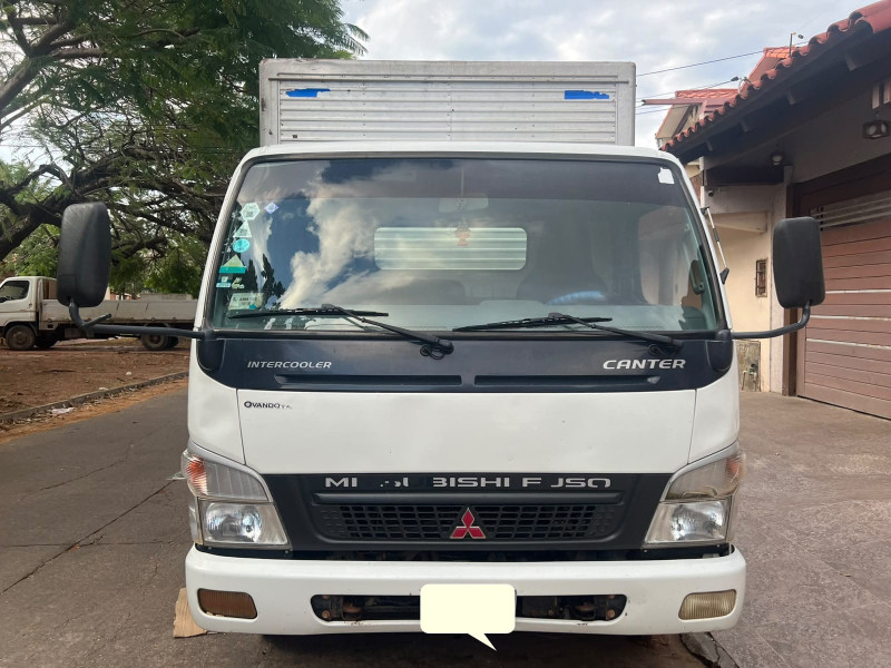 SE VENDE CAMION MITSUBISHI - image 2