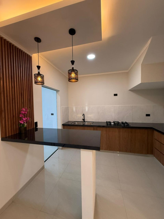 DE OCASION EN VENTA Bella casa de 2 pisos - image 3