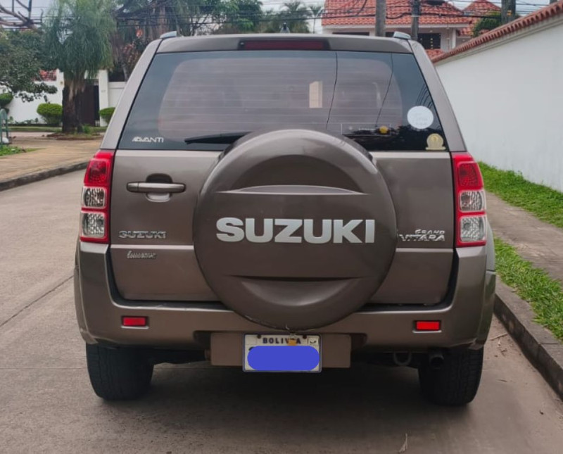 2015 SUZUKY GRAND VITARA - image 3