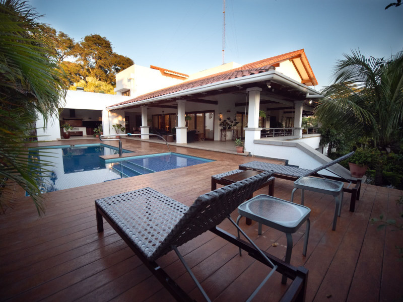 Hermosa casa en venta en colinas 2, Urubó - image 1